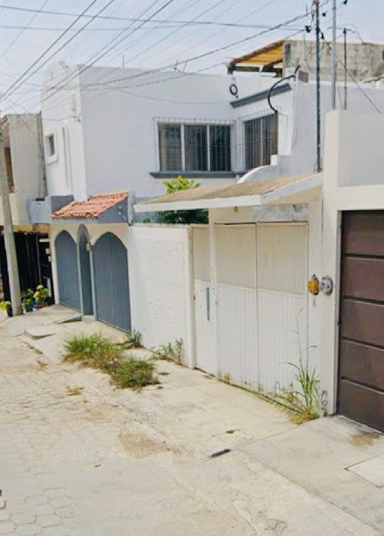 SE VENDE CASA FRACC. HERRADURA TUXTLA $1,100,000, foto 1 de 6