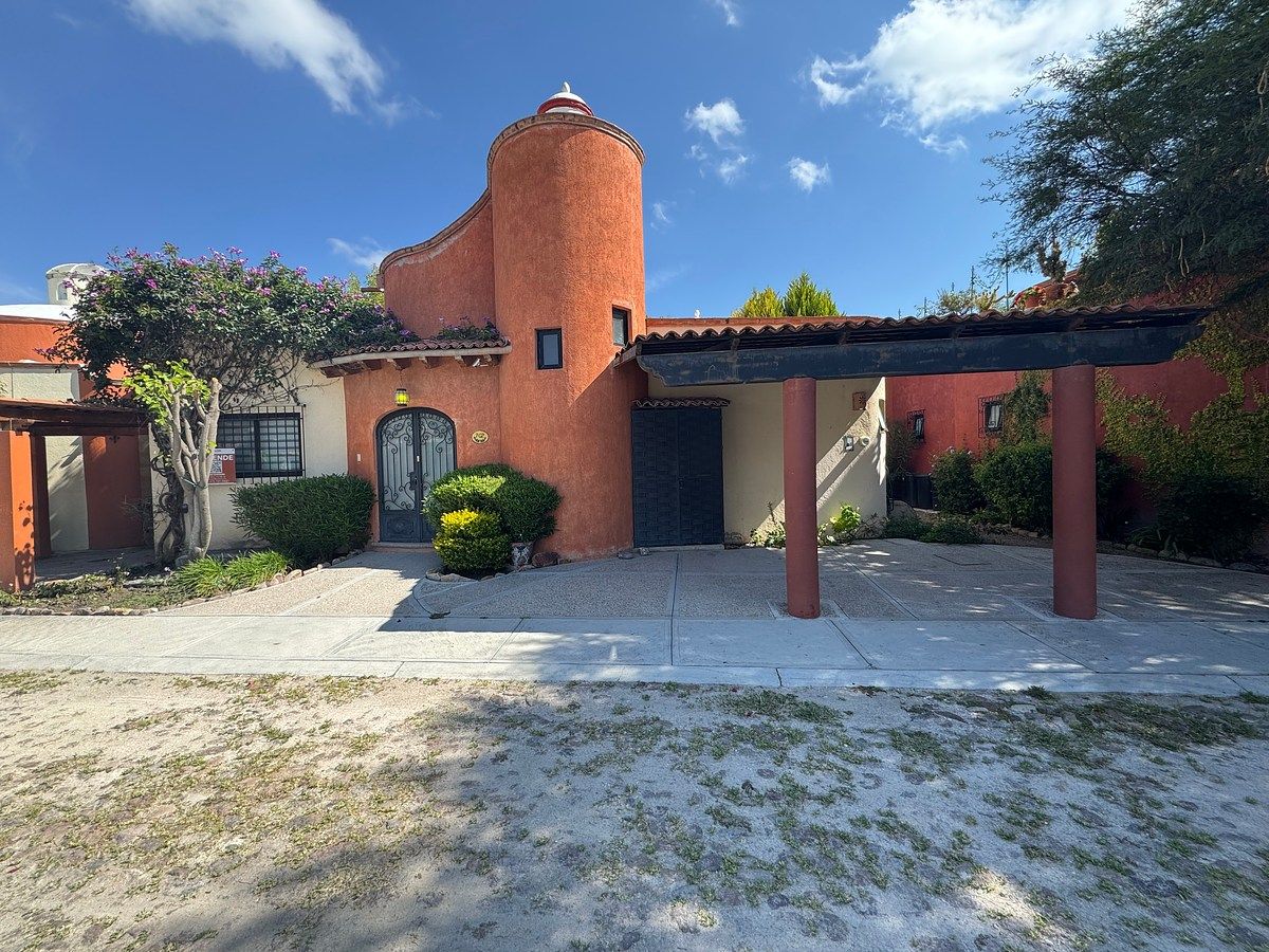 Villa in Los Labradores, San Miguel de Allende, photo 3 of 42