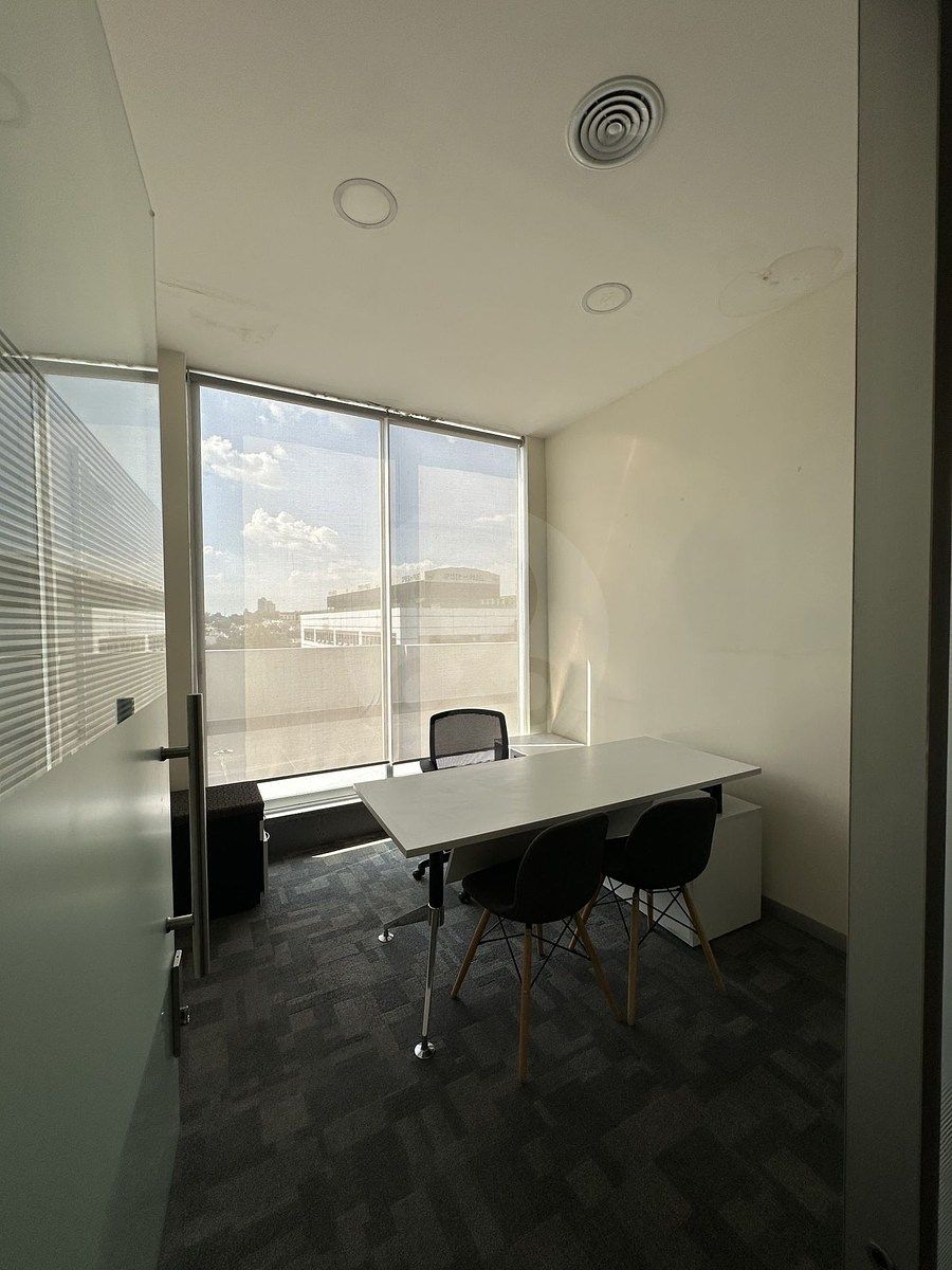 Office in La Otra Banda, Álvaro Obregón, photo 9 of 37