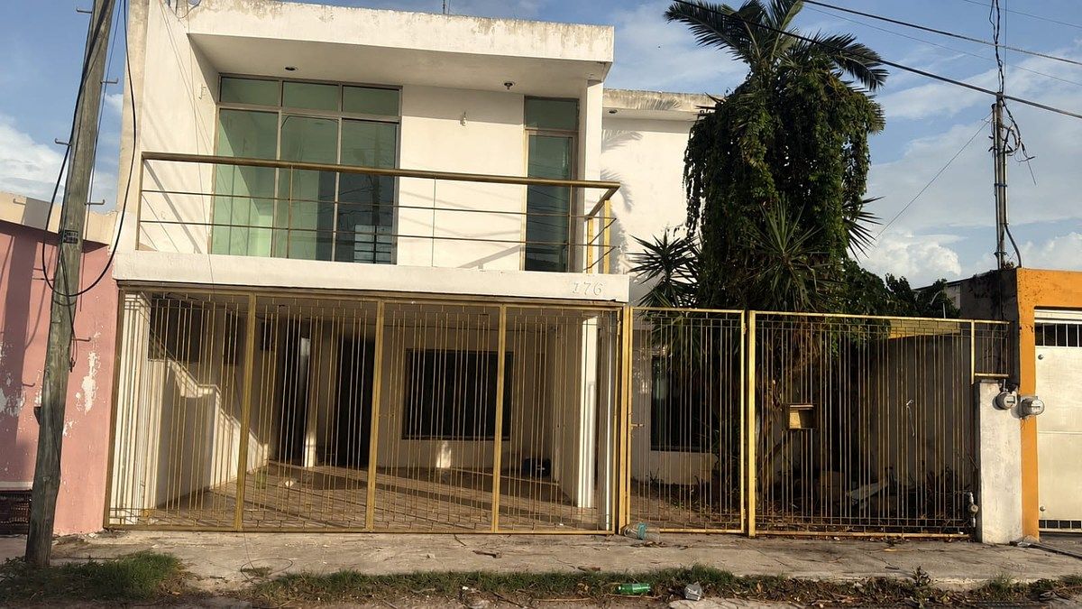 Casa à Venda em Miguel Alemán com 3 Quartos e Amplo Pátio, foto 1 de 15