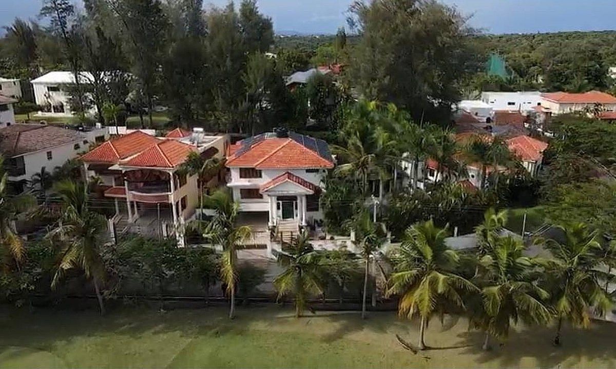 🏡 Amplia Casa con Piscina en Isabel Villas – Cuesta Hermosa III, foto 1 de 11