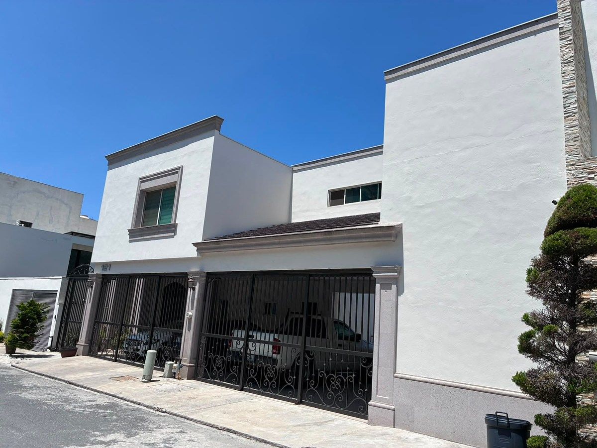 Casa em Cima de las Cumbres, Monterrey, foto 2 de 12