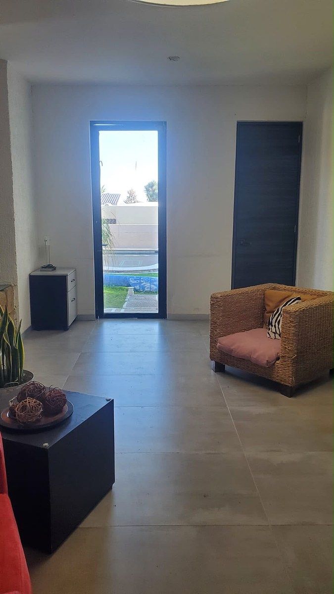 Casa en Jardines del Lago, Aguascalientes, foto 2 de 16