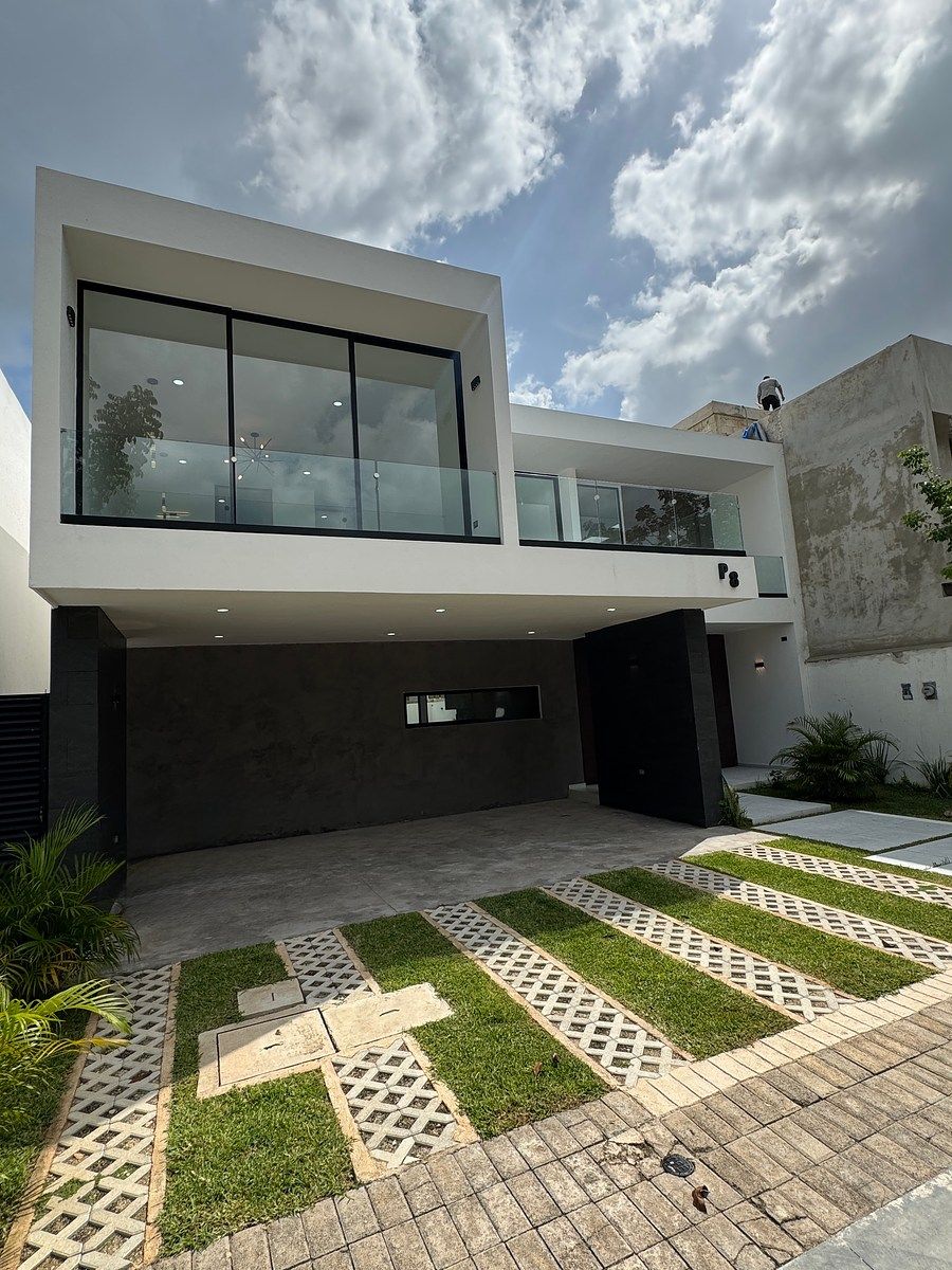 House for Sale, Soluna, Luxury Finishes, photo 1 of 22