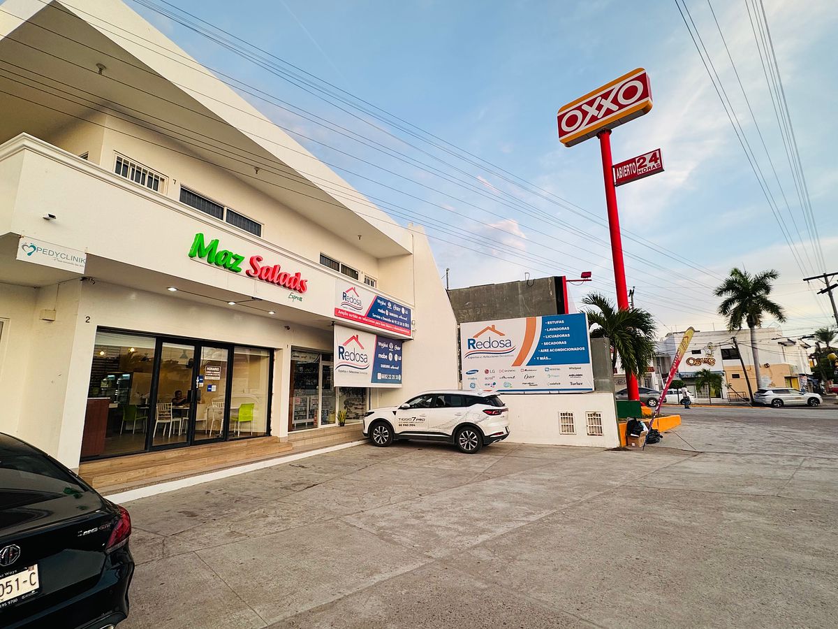 Retail Space in El Toreo, Mazatlán, photo 2 of 19