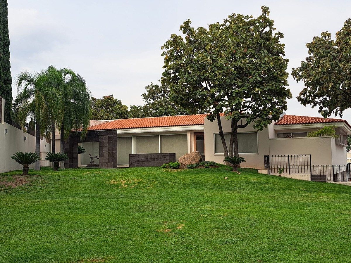 Lot in El Palomar, Tlajomulco de Zúñiga, photo 2 of 11