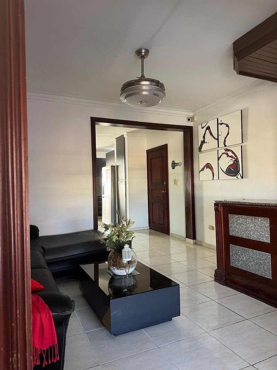 Apartamento en Alma Rosa I, Santo Domingo Este, foto 2 de 6