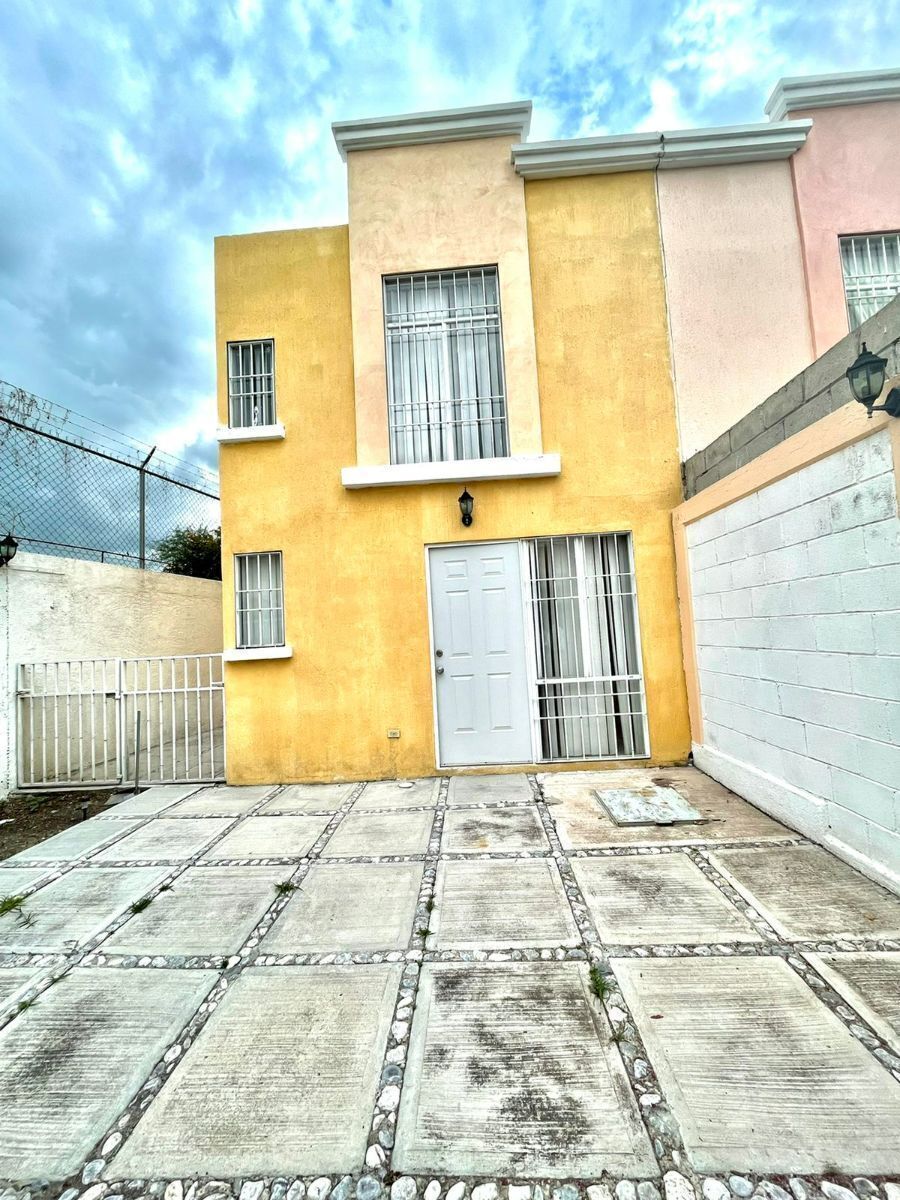 ALUGUEL Casa em rua aberta no Pueblito Colonial, foto 1 de 21