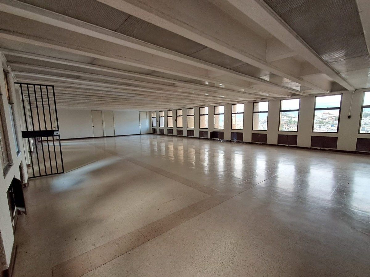 Oficinas en Renta | Nivel Completo de 460 m² | Edificio Torre Café, Zona 4, foto 1 de 17