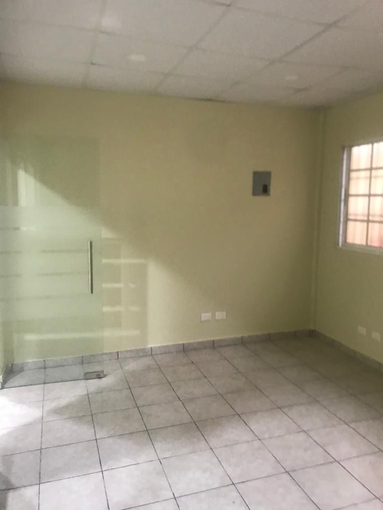 Local Comercial en Gazcue, Santo Domingo Centro (Distrito Nacional), foto 2 de 5