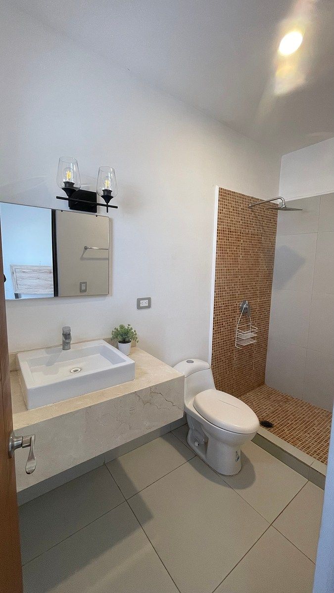 Baño completo 2 recamara principal, foto 12 de 30