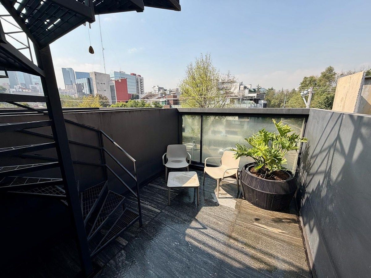 House in Gated Community in Polanco III Sección, Miguel Hidalgo, photo 3 of 27