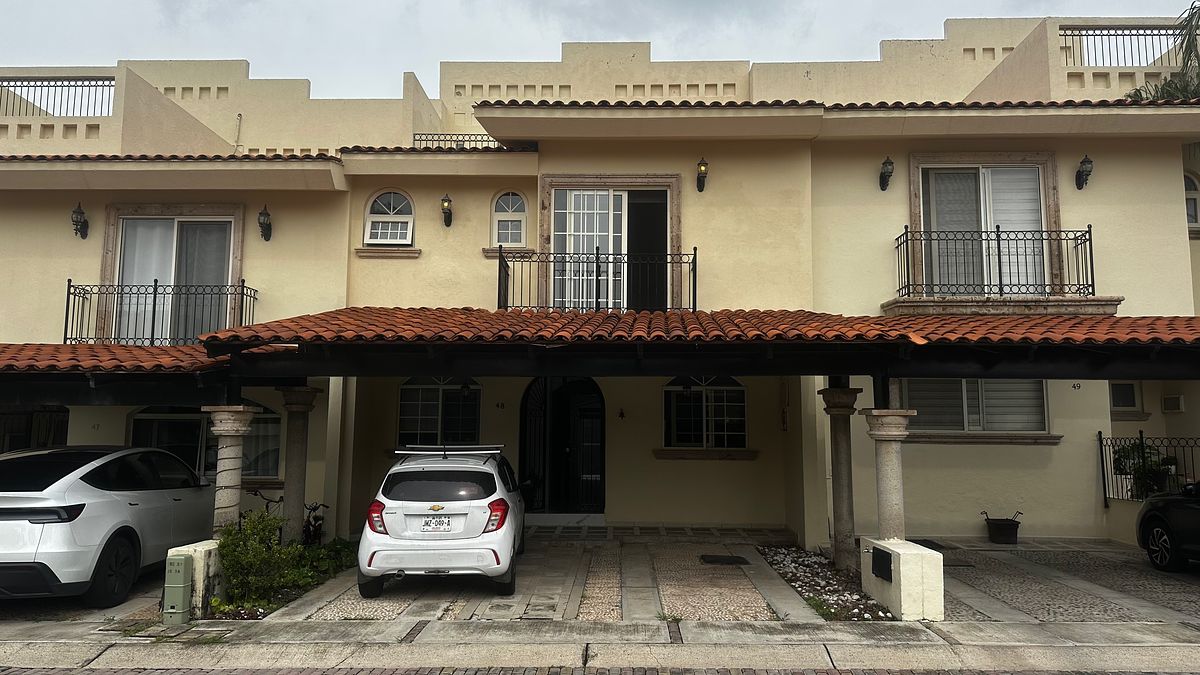 CASA À VENDA, bairro Prados Vallarta, Zapopan, Jalisco., foto 1 de 20
