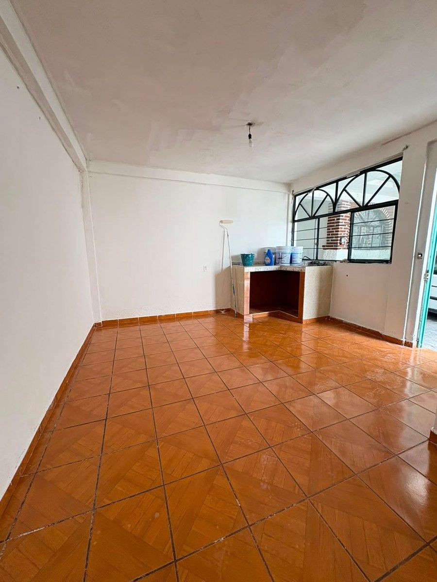 Espacio cocina/sala/comedor, photo 1 of 15