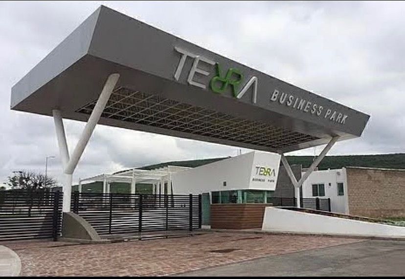 Galpão industrial em Terra Bussines Park, El Marqués, foto 2 de 9