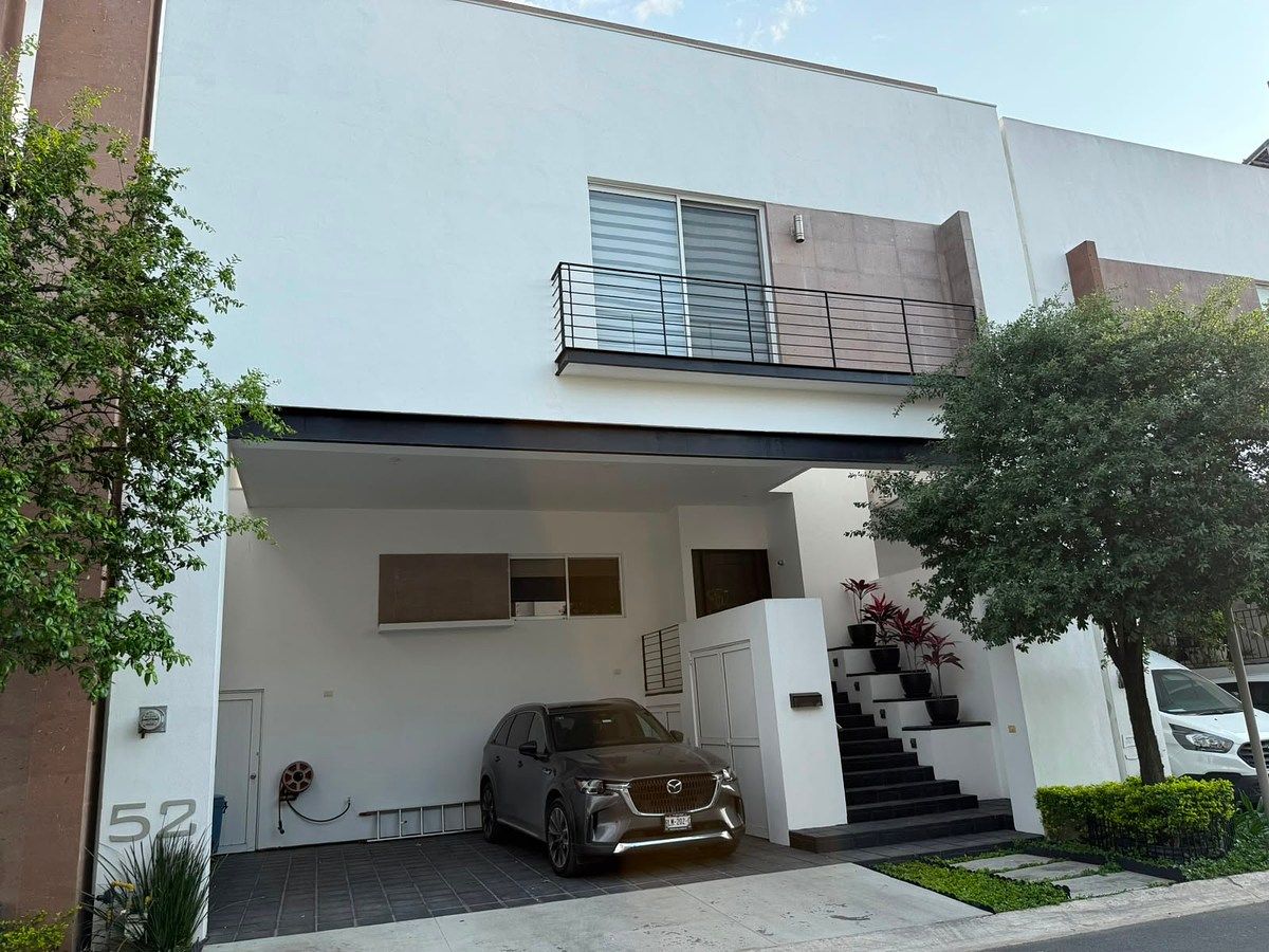 CASA À VENDA OLINCA ZONA VALLE PONIENTE, foto 1 de 11