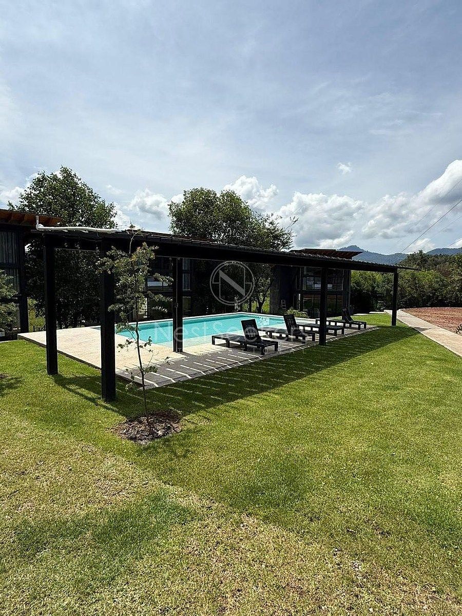 House in Gated Community in San Mateo Acatitlán, Valle de Bravo, photo 8 of 9