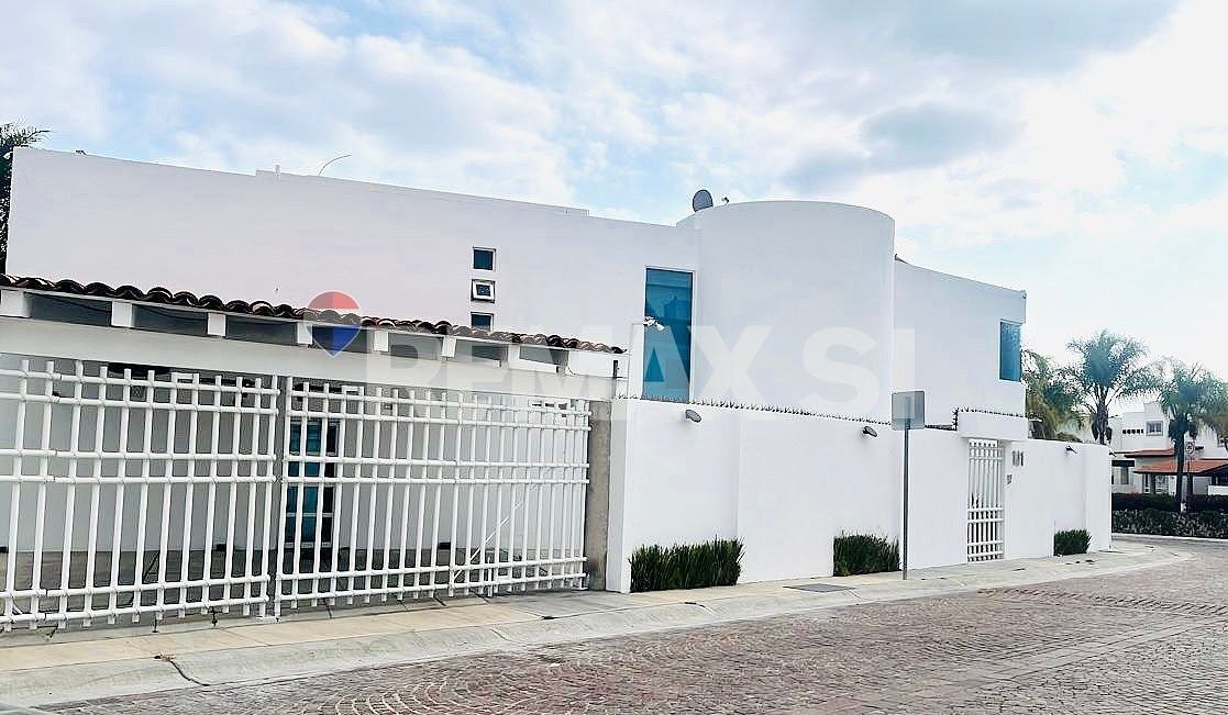 CASA VENTA JURIQUILLA CUMBRES DEL LAGO, foto 1 de 27