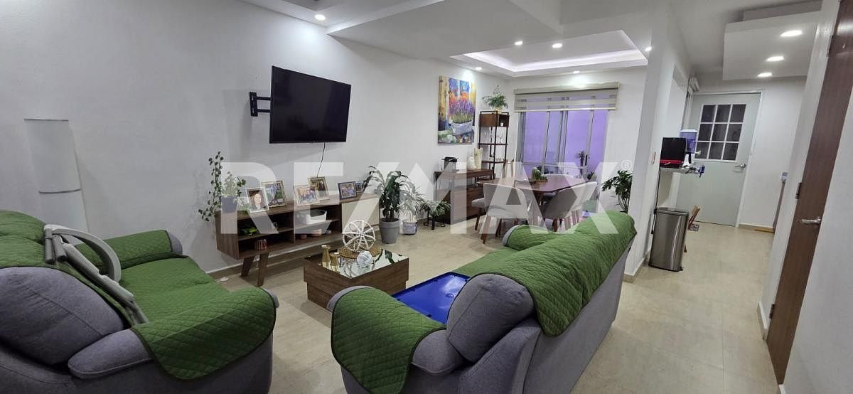 House in Residencial Lago Esmeralda, Atizapán de Zaragoza, photo 2 of 13