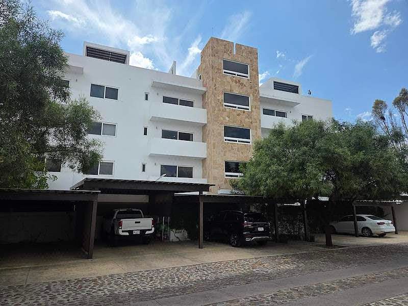 HURBAN vende departamento en Cedrela, Aguascalientes.