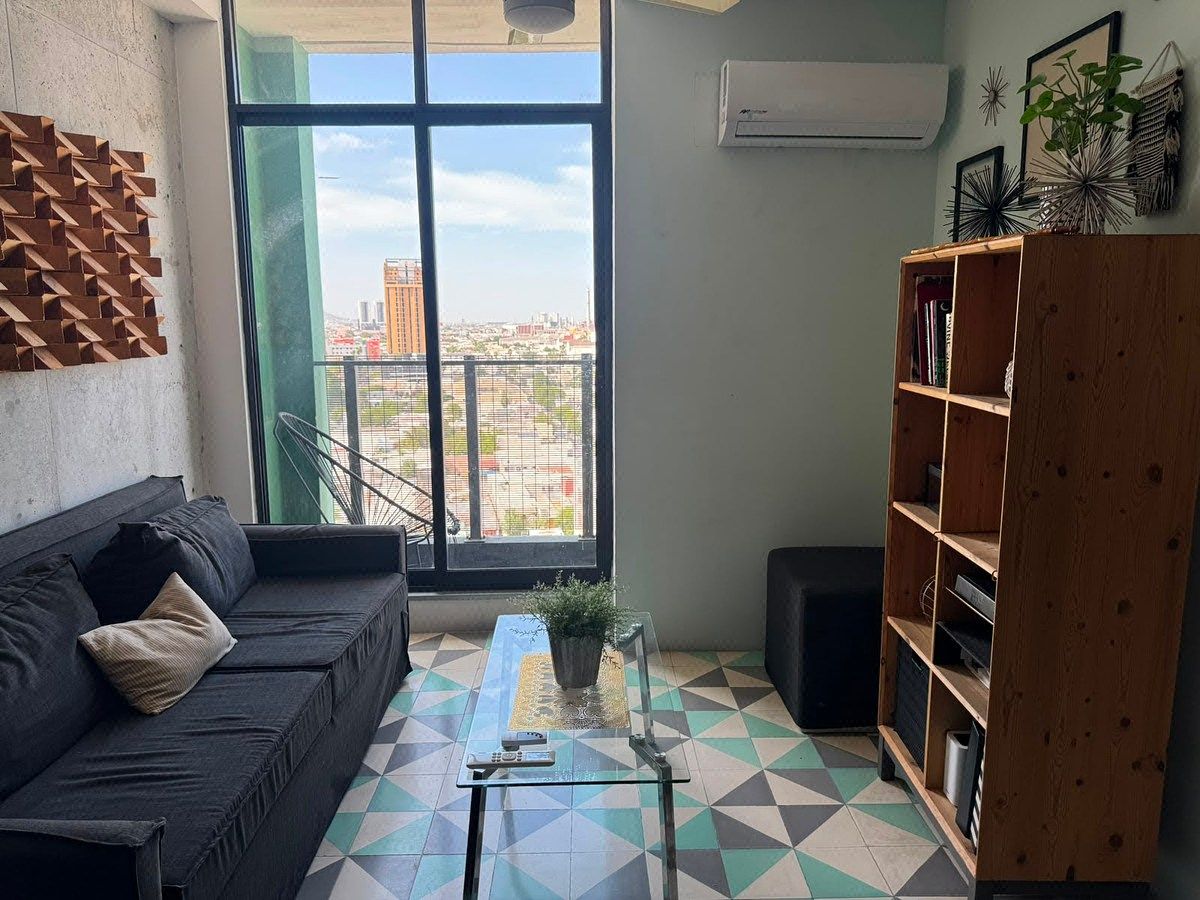 Apartment in Monterrey Centro, Monterrey, photo 3 of 17