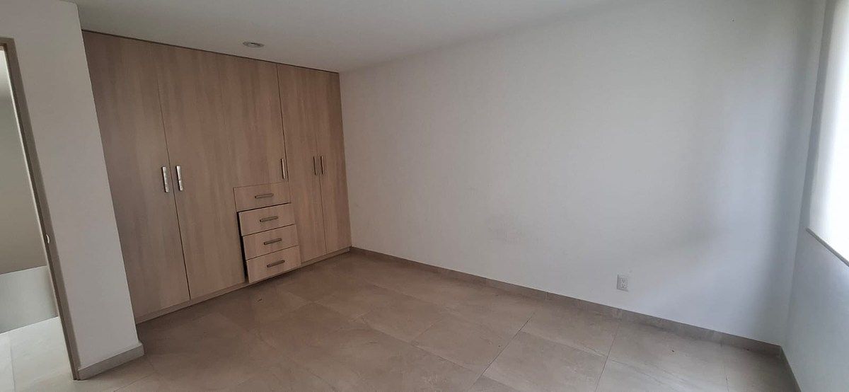 Casa em condomínio fechado em Juriquilla Santa Fe, Querétaro, foto 2 de 11