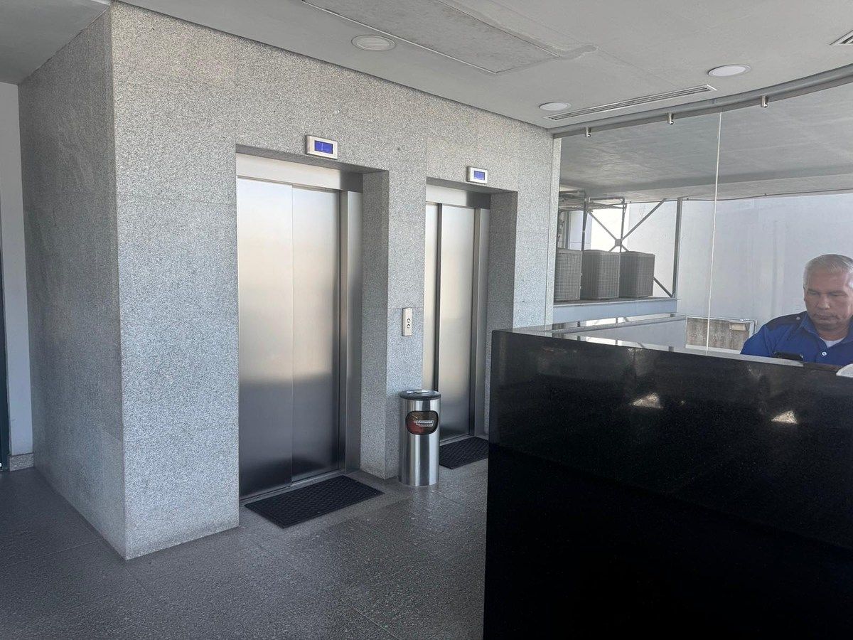 Sala Comercial em Lomas Del Valle, San Pedro Garza García, foto 7 de 17
