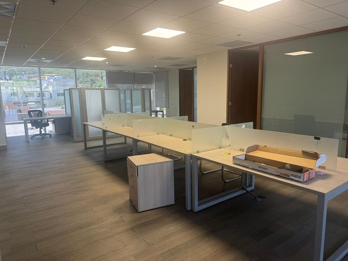 Sala Comercial em Lomas Del Valle, San Pedro Garza García, foto 17 de 17