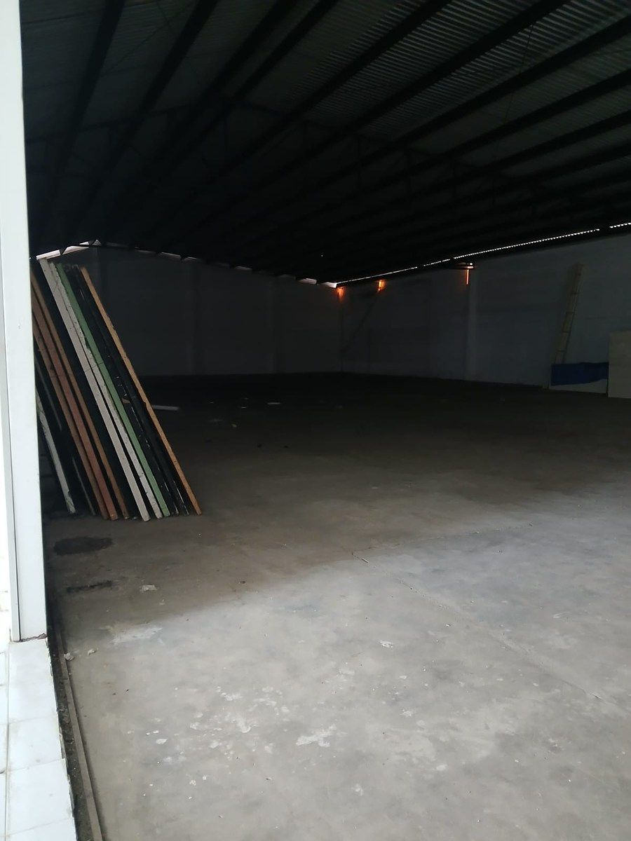 Industrial Warehouse in 60 Norte, Mérida, photo 11 of 17