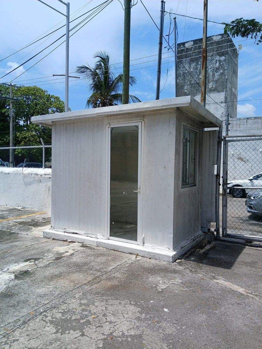 Industrial Warehouse in 60 Norte, Mérida, photo 17 of 17