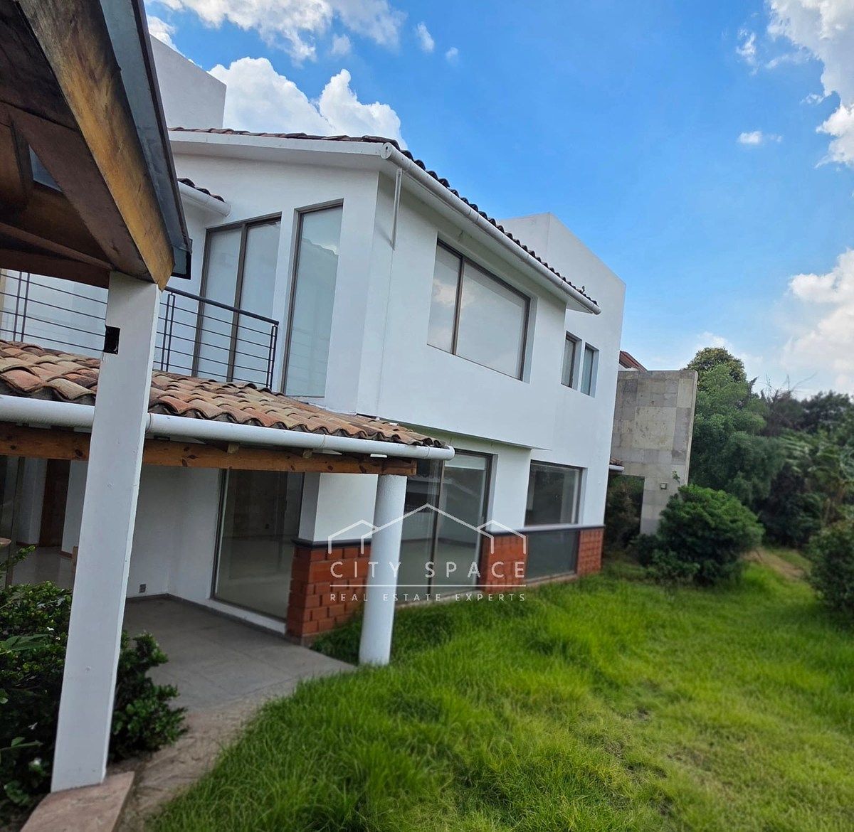 CASA à VENDA em LA ESTADIA, foto 1 de 34
