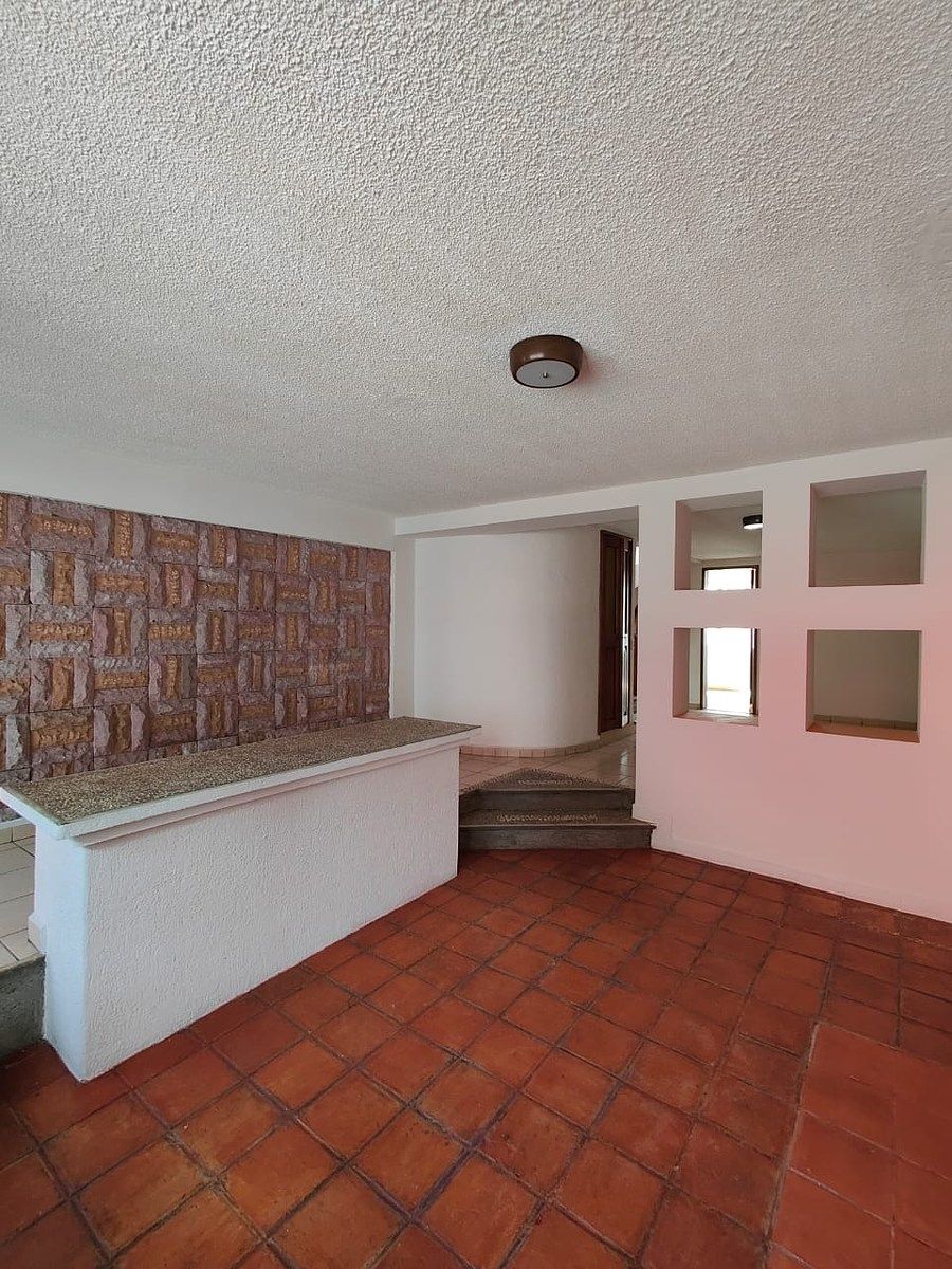 SALA, foto 4 de 18