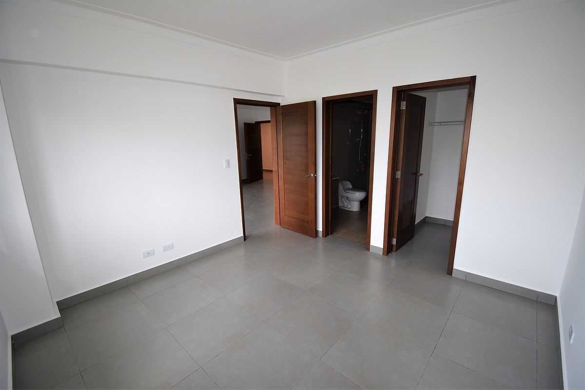 Apartamento en Ensanche Serrallés, Santo Domingo Centro (Distrito Nacional), foto 9 de 17