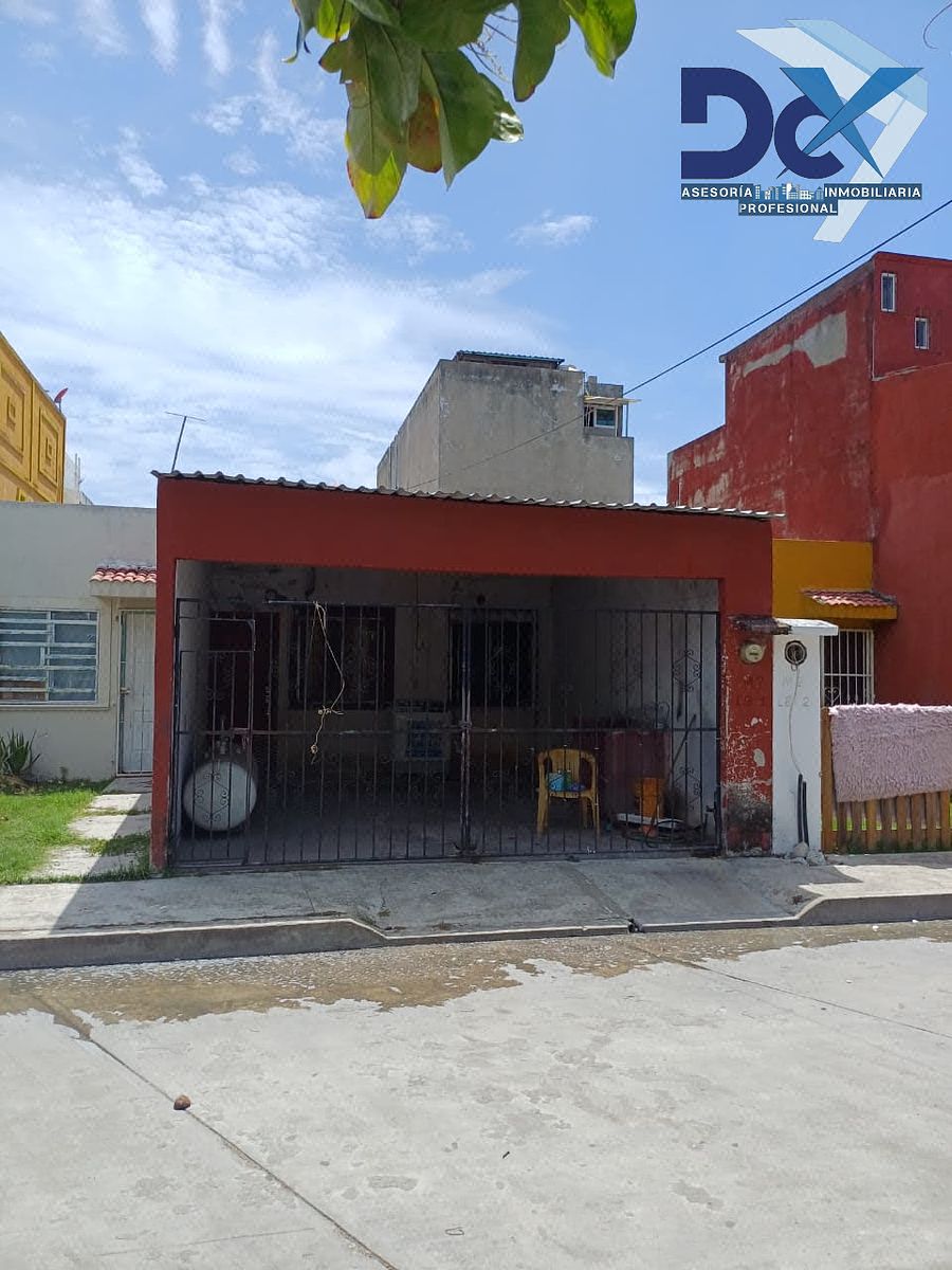 Casa en Venta Col. Gobernadores Comalcalco
