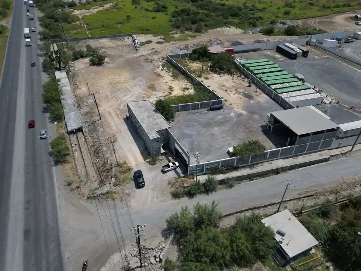 Terreno en Hacienda del Sol, García, foto 3 de 16