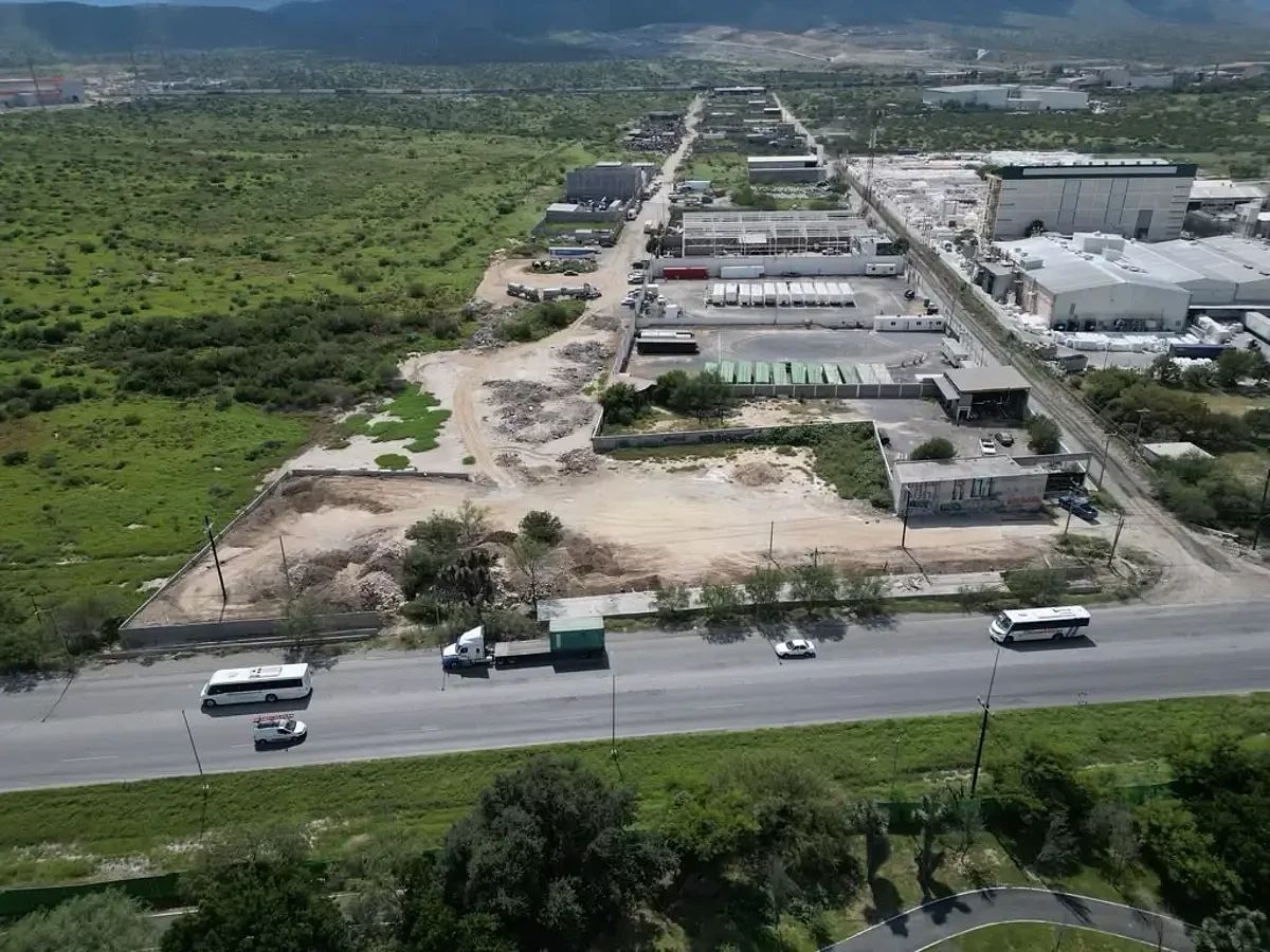 Terreno Industrial en Renta en García, Nuevo León, con Acceso para Camiones, foto 1 de 16