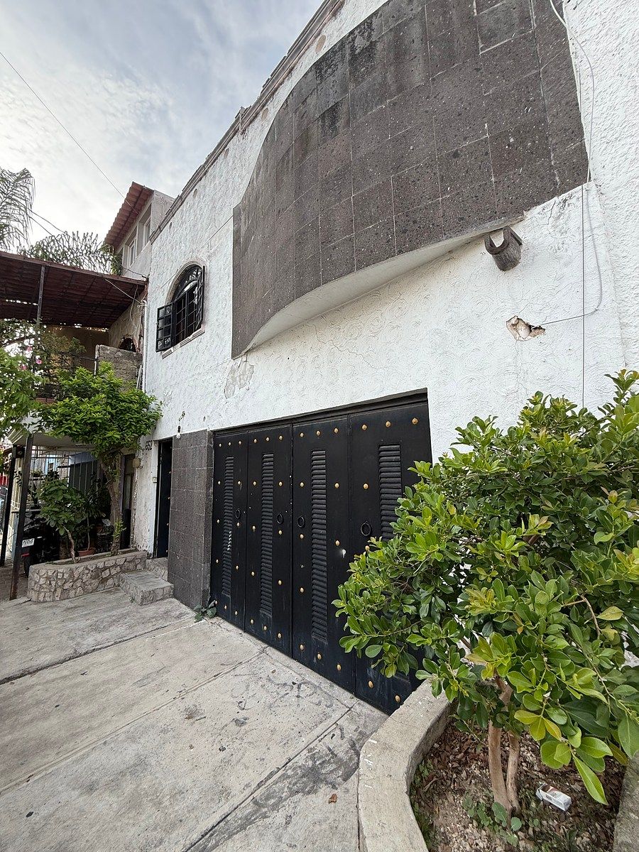Independence Colony House, photo 1 of 5