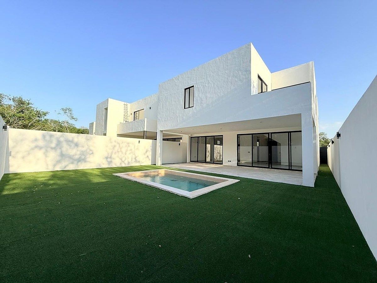 House in Gated Community in Tamanché, Mérida, photo 2 of 28