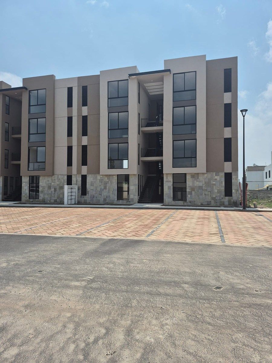 APARTMENTS FOR PRE-SALE IN CORREGIDORA, photo 1 of 14