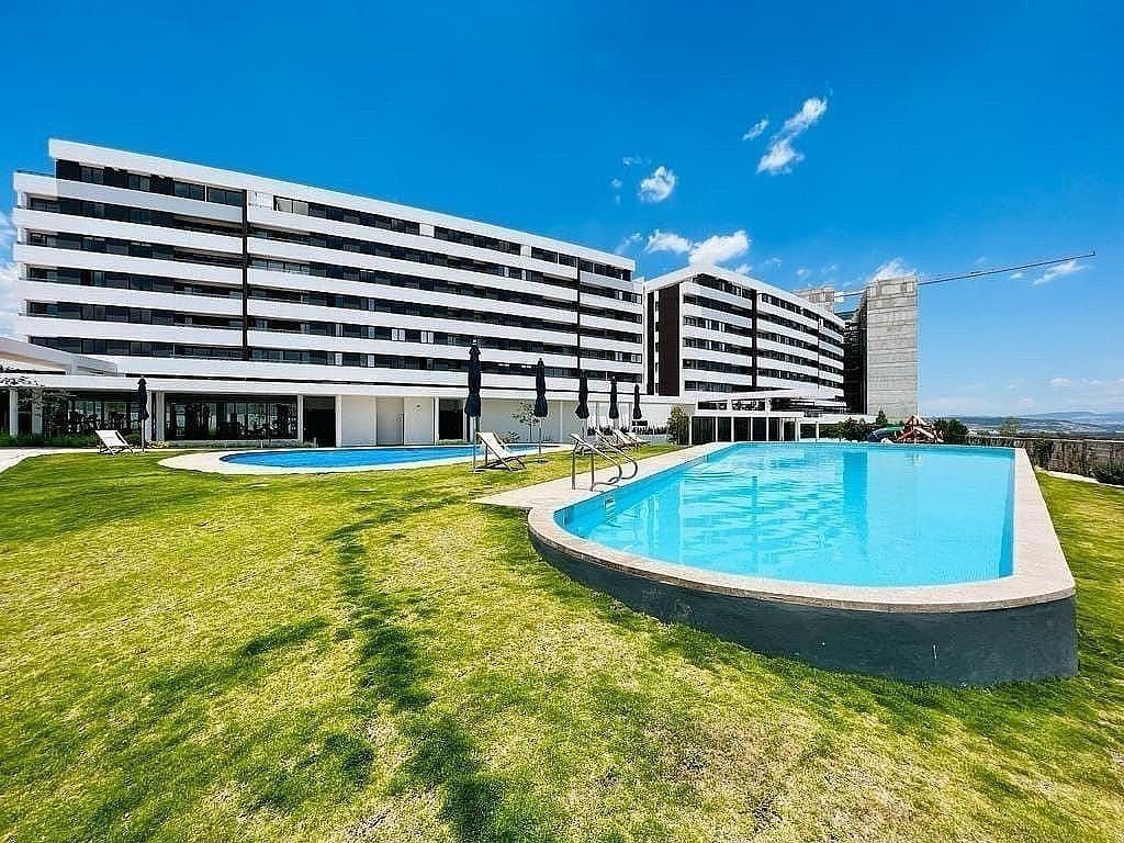 Amplo apartamento à venda em Celesta, Altos Juriquilla! Para investidores, foto 1 de 27