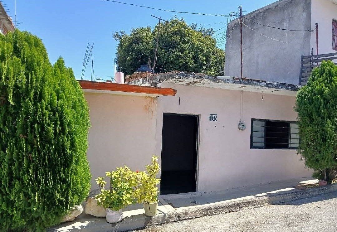 OPORTUNIDADE DE INVESTIMENTO, CASA PARA REMODELAR, COL. XAMAIPAK POPULAR, foto 1 de 7