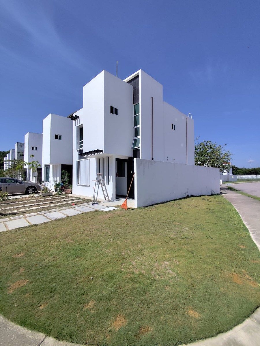Casa Mobiliada com 3 Quartos para Alugar | Residencial Villa Maya, foto 1 de 17