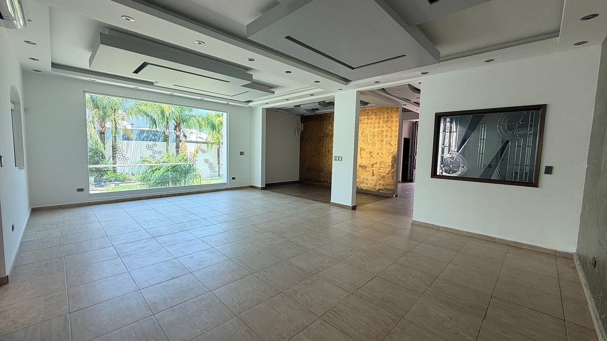 Casa en Palmares Residencial, Monterrey, foto 2 de 24