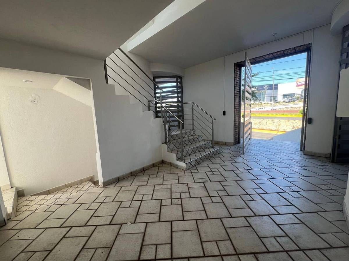 Retail Space in Cumbres 4a Etapa, Chihuahua, photo 2 of 14