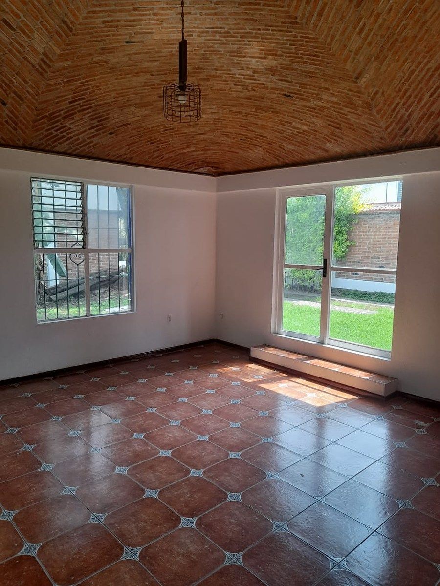 Sala de Estar, photo 7 of 32