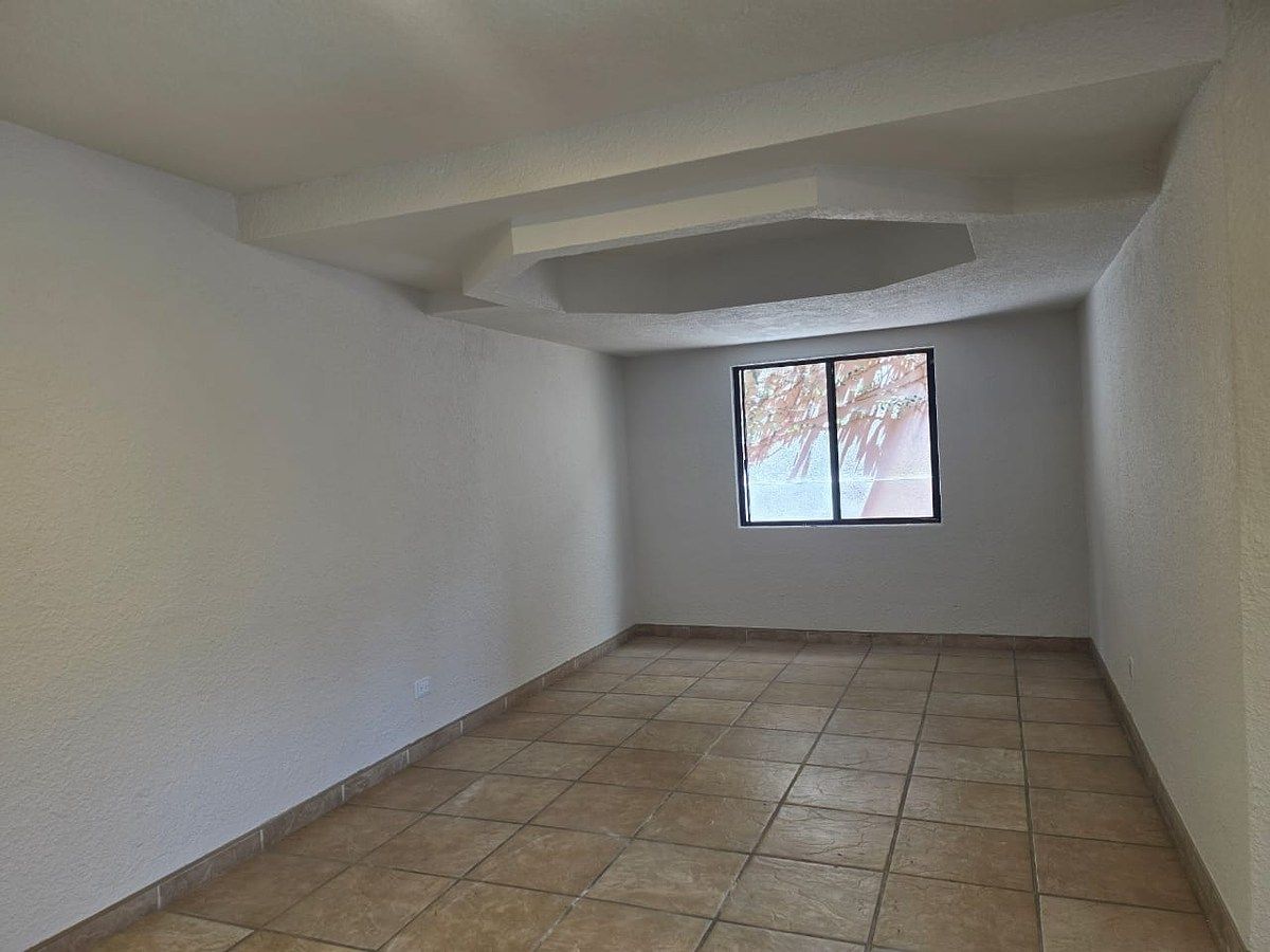 Casa en Hacienda Agua Caliente, Tijuana, foto 12 de 19