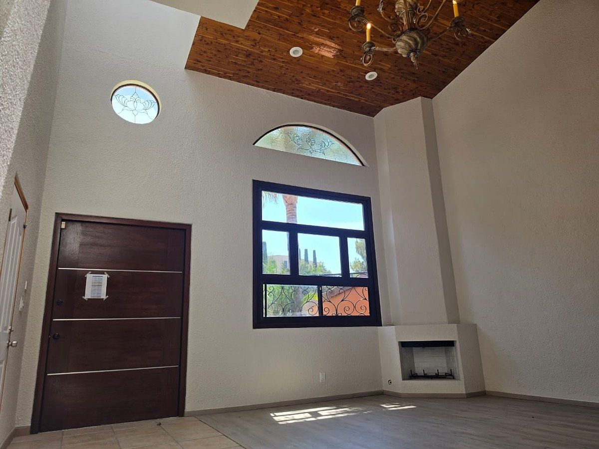 Casa en Hacienda Agua Caliente, Tijuana, foto 3 de 19