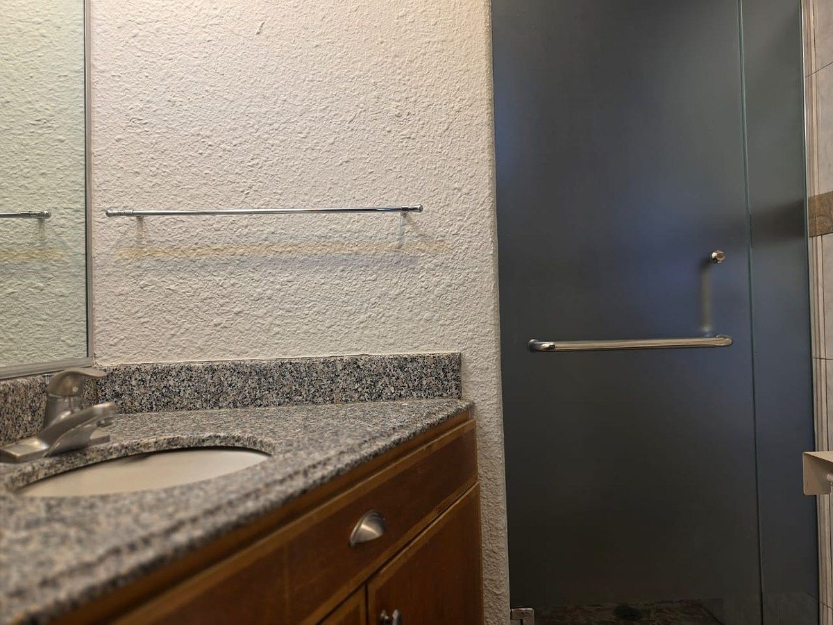 Casa en Hacienda Agua Caliente, Tijuana, foto 16 de 19