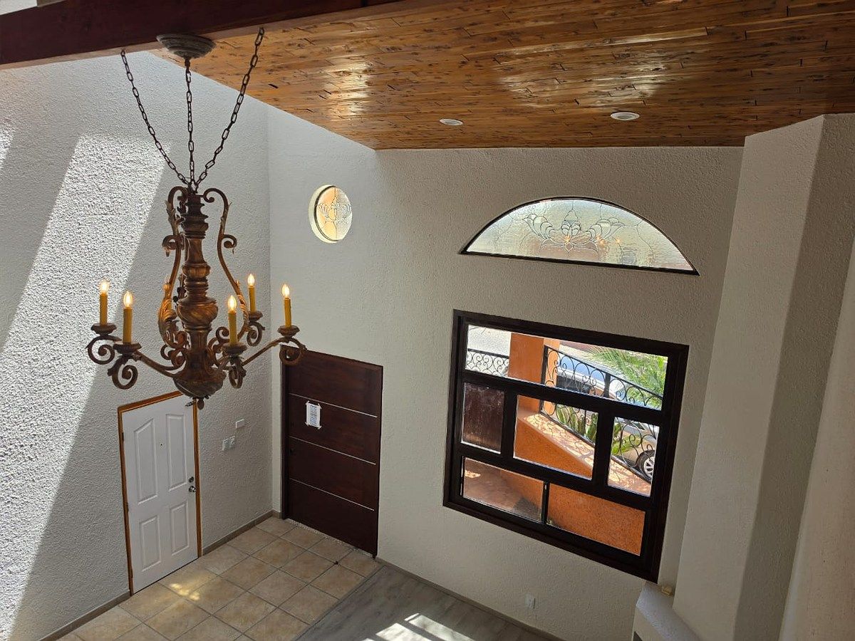 Casa en Hacienda Agua Caliente, Tijuana, foto 8 de 19