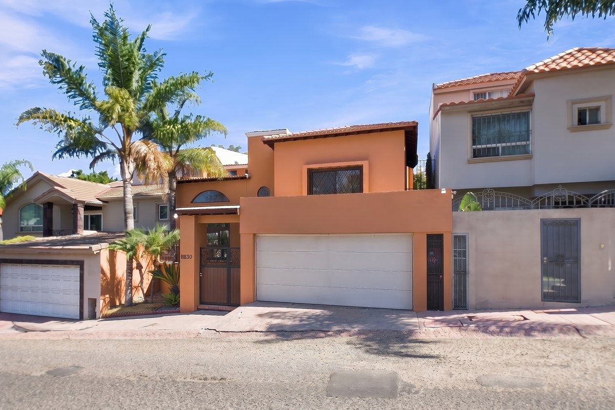 Casa en venta, Hacienda Agua Caliente, foto 1 de 32